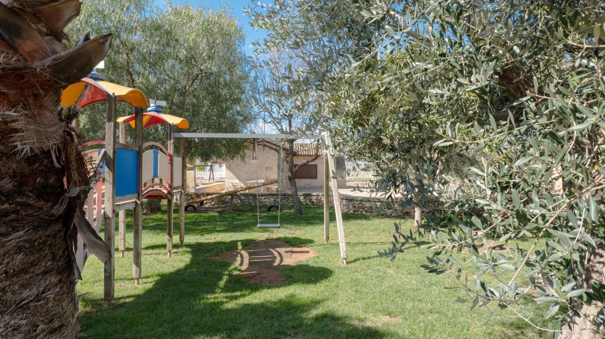 Borgo Specchia Natural Resort Exterior photo